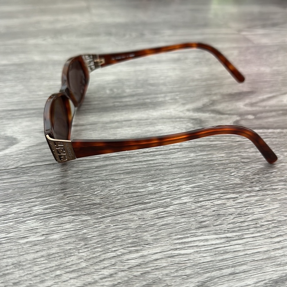 Fendi Sunglasses Brown Tortoise Side Logos Gem